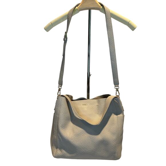 Authentic Furla Capriccio Hammered Leather Large Shoulder Bag Gray Beige, EUC - Picture 1 of 7